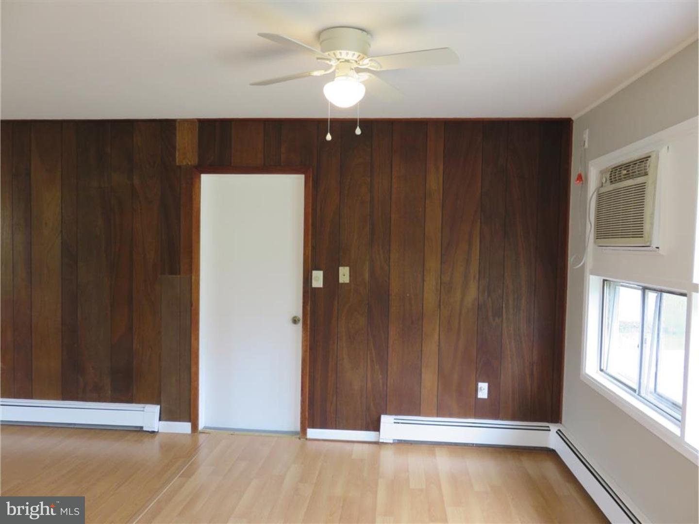 78 Indigo Road Levittown, PA 19057 - Photo 7 of 25 Gallery Image 7