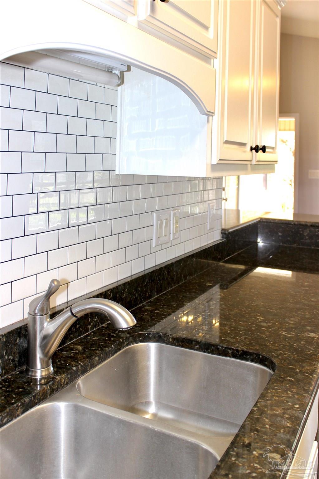 6364 Parakeet Trail Pensacola, FL 32503 - Photo 18 of 72