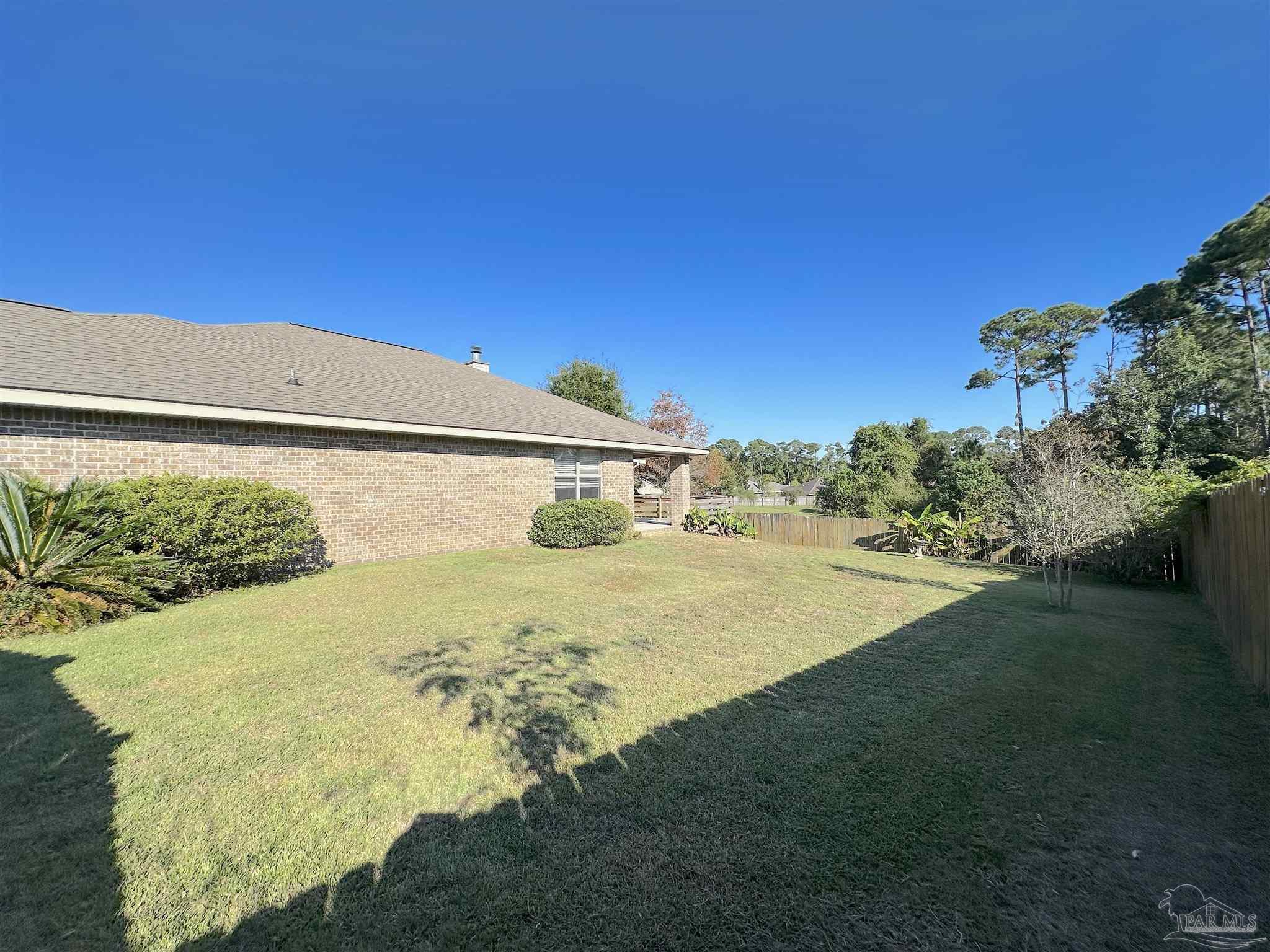 6364 Parakeet Trail Pensacola, FL 32503 - Photo 5 of 72 Lots of elbow room here!
