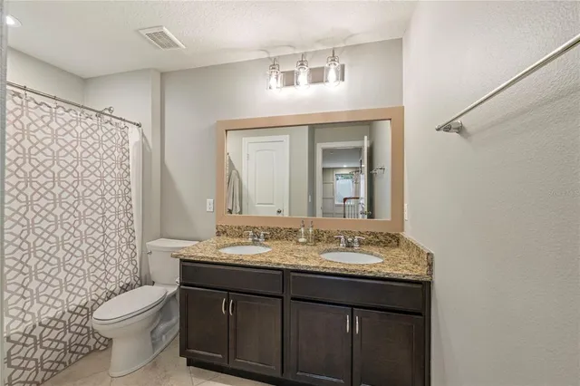 $677,500 | 30106 Kladruby Point, Mount Dora, FL 32757