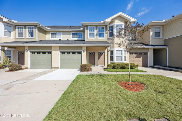 $240,000 | 3750 Silver Bluff Boulevard, Unit 605, Orange Park, FL 32065