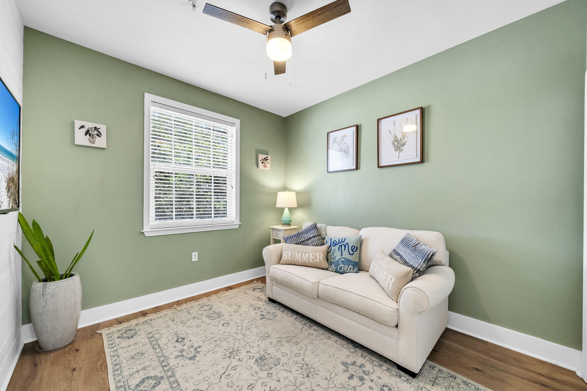 117 Village Boulevard, Unit 711 Santa Rosa Beach, FL 32459 - Photo 19 of 47 a living room with furniture and a window