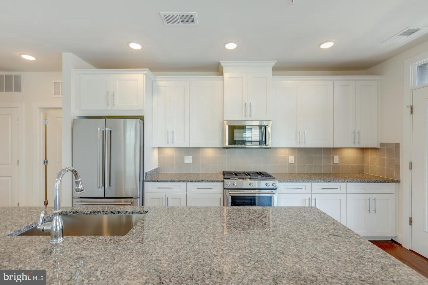 11200 Reston Station Boulevard, Unit 304 Reston, VA 20190 - Photo 9 of 41 Gallery Image 9