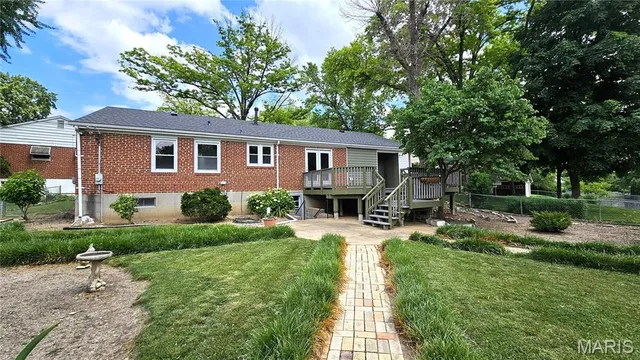 $330,000 | 9117 Tiber Court, Affton, MO 63123