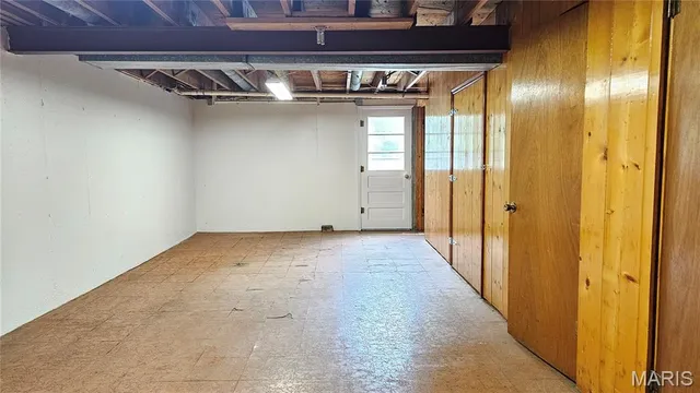 $330,000 | 9117 Tiber Court, Affton, MO 63123