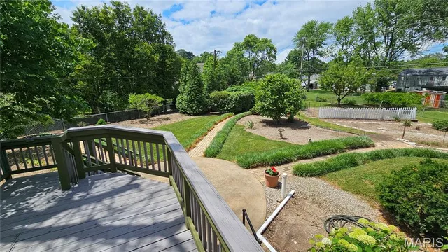 $330,000 | 9117 Tiber Court, Affton, MO 63123