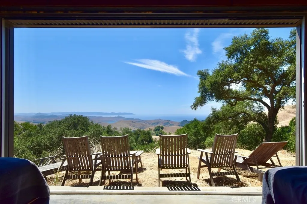 0 Old Creek Road Templeton, CA 93465 - Photo 12 of 26 a view of balcony with furniture