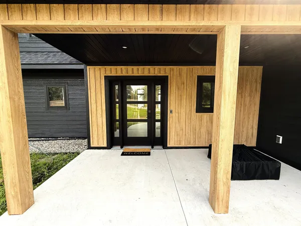 $998,000 | 1920 Geneva Road Northeast, Alexandria, MN 56308