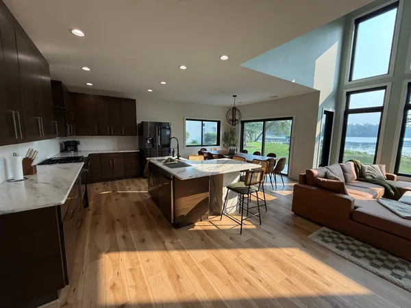 $998,000 | 1920 Geneva Road Northeast, Alexandria, MN 56308