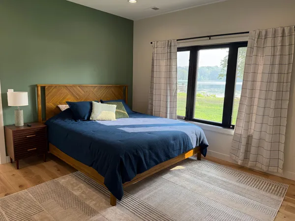 $998,000 | 1920 Geneva Road Northeast, Alexandria, MN 56308