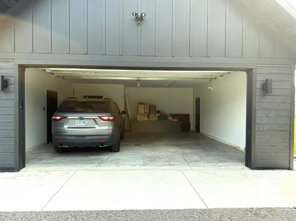 $998,000 | 1920 Geneva Road Northeast, Alexandria, MN 56308