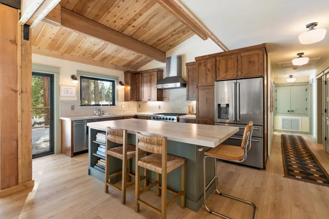 $1,600,000 | 3100 Martin Drive, Tahoe City, CA 96145