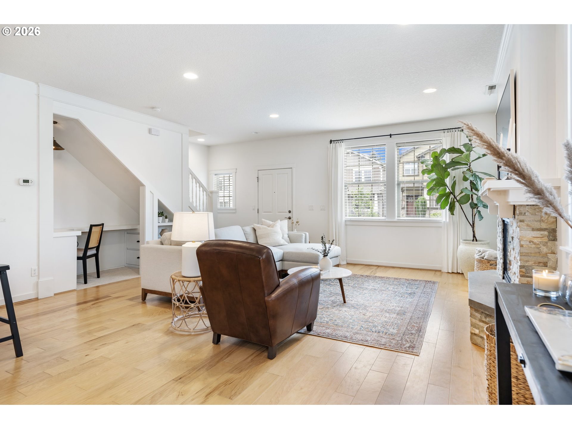 16788 Southwest Romeo Terrace Portland, OR 97224 - Photo 8 of 41 Gallery Image 8