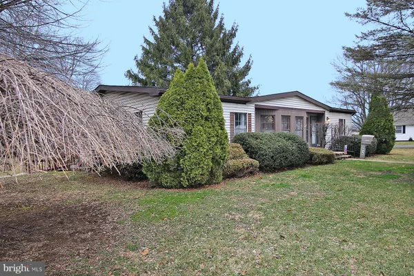$249,900 | 2015 Pennsylvania Avenue, Lebanon, PA 17042