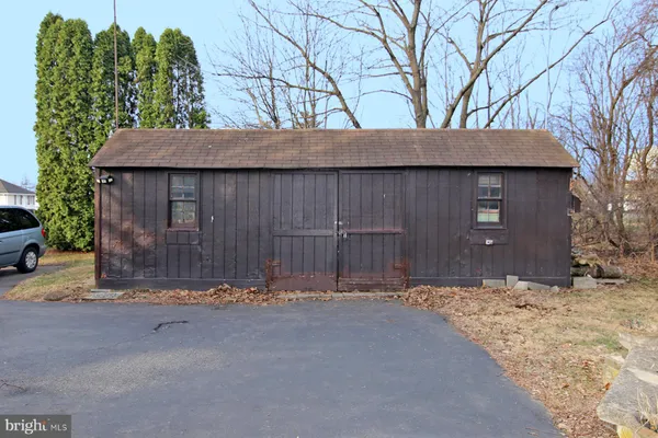 $249,900 | 2015 Pennsylvania Avenue, Lebanon, PA 17042