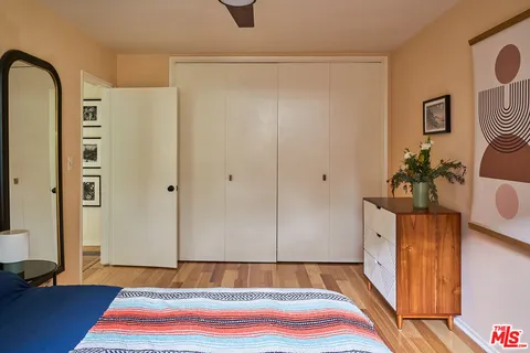 $799,000 | 4343 Finley Avenue, Unit 4, Los Angeles, CA 90027