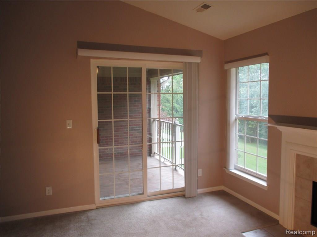 3383 Tremonte Circle Rochester, MI 48306 - Photo 11 of 27