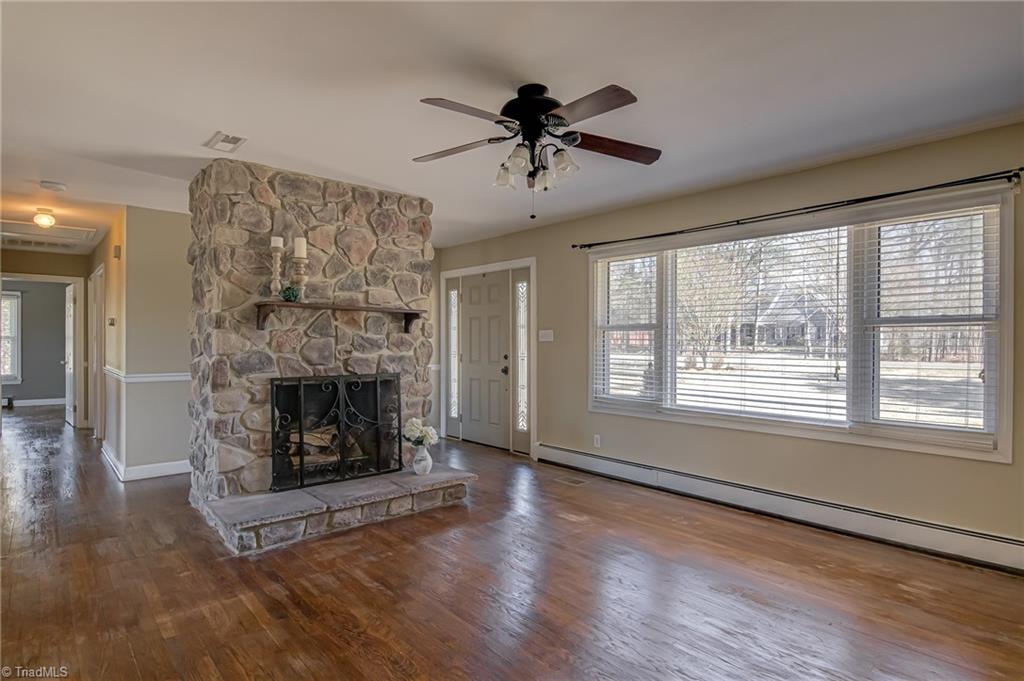 8719 Center Grove Church Road Clemmons, NC 27012 - Photo 6 of 44 Gallery Image 6