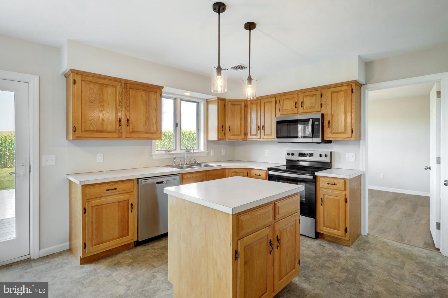 286 Rock Point Road Marietta, PA 17547 - Photo 12 of 43 Gallery Image 12