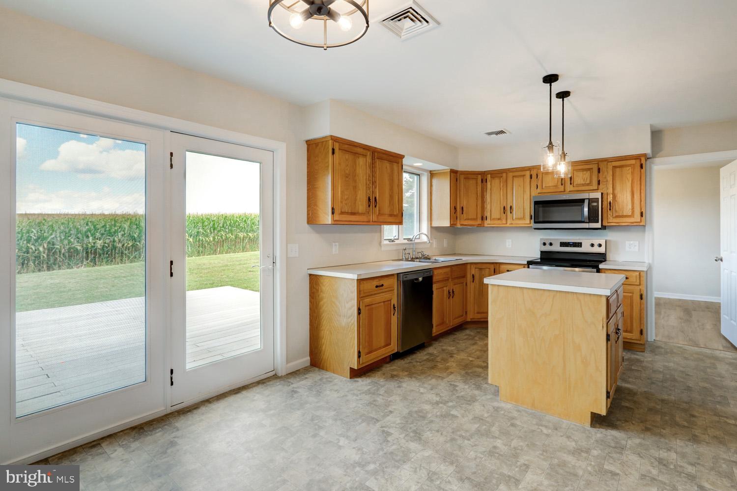 286 Rock Point Road Marietta, PA 17547 - Photo 13 of 43 Gallery Image 13