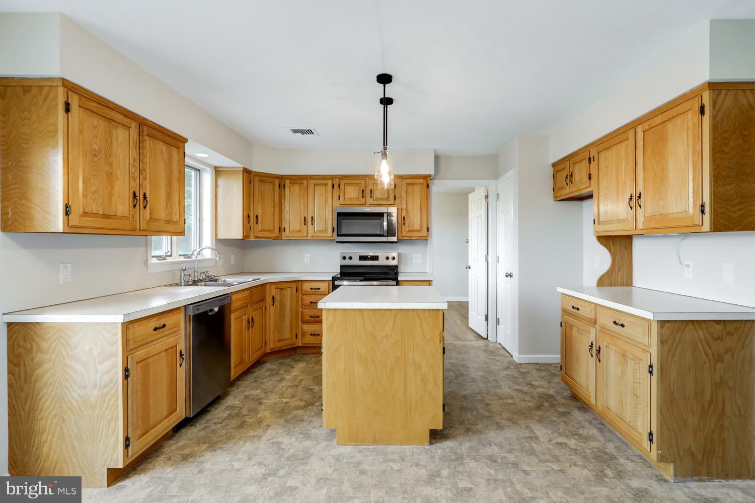 286 Rock Point Road Marietta, PA 17547 - Photo 14 of 43 Gallery Image 14