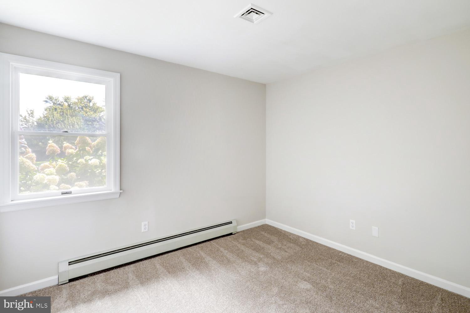 286 Rock Point Road Marietta, PA 17547 - Photo 27 of 43 Gallery Image 27