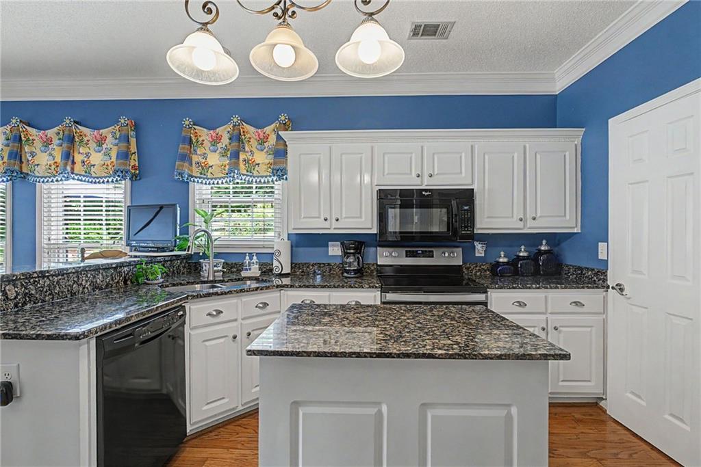 4045 Cherry Ridge Walk Suwanee, GA 30024 - Photo 24 of 45