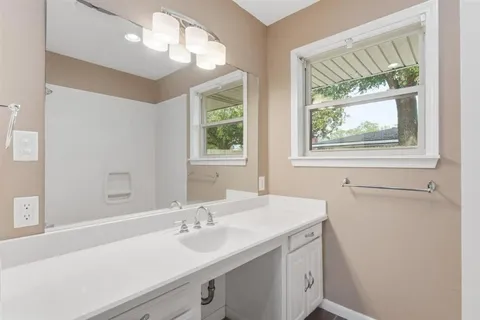 $188,000 | 233 Beauregard Street, Lake Charles, LA 70605