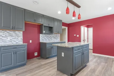 $188,000 | 233 Beauregard Street, Lake Charles, LA 70605