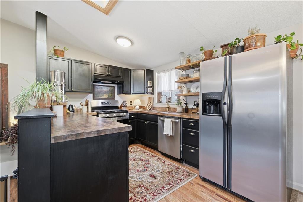 9938 Fair Ln Road Lenexa, KS 66215 - Photo 5 of 22