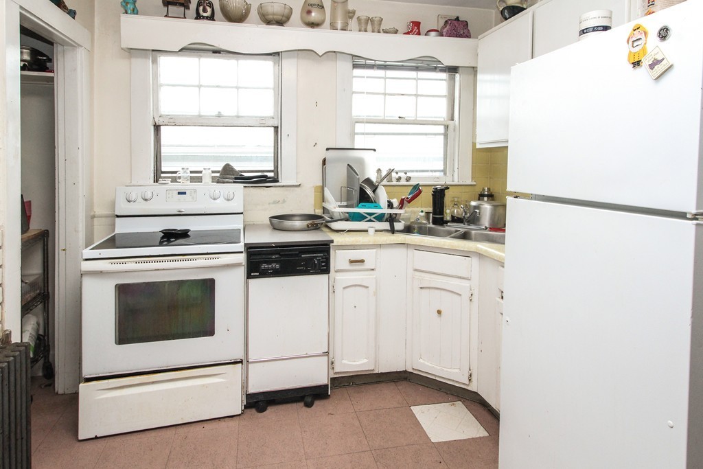 35-37 Egerton Road Arlington, MA 02474 - Photo 8 of 13 Gallery Image 8