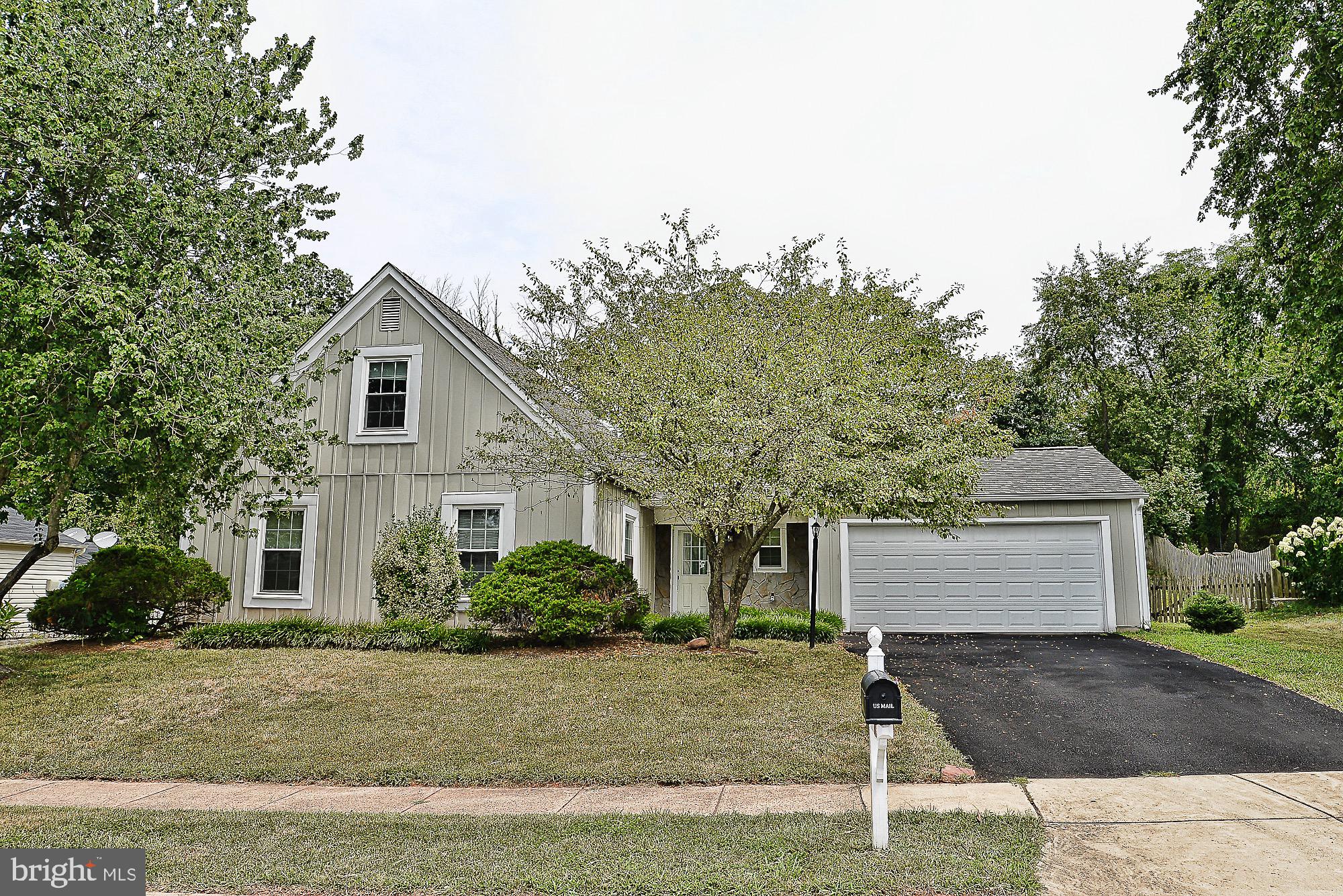 13213 Jasper Road Fairfax, VA 22033 - Photo 1 of 26 Charming 3 BR 2.5 BA w/2 Car Garage!