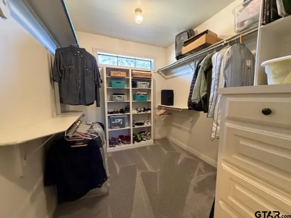 $699,000 | 13222 Thicket Trail Road, Lindale, TX 75771