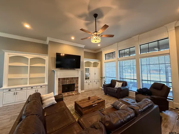 $699,000 | 13222 Thicket Trail Road, Lindale, TX 75771