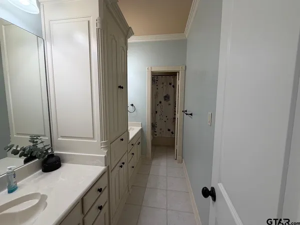 $699,000 | 13222 Thicket Trail Road, Lindale, TX 75771