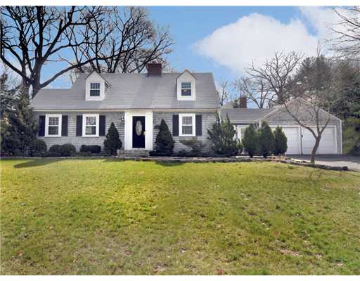 7 Sagamore Road Cranston, RI 02920 - Photo 1 of 20 Exterior Front.