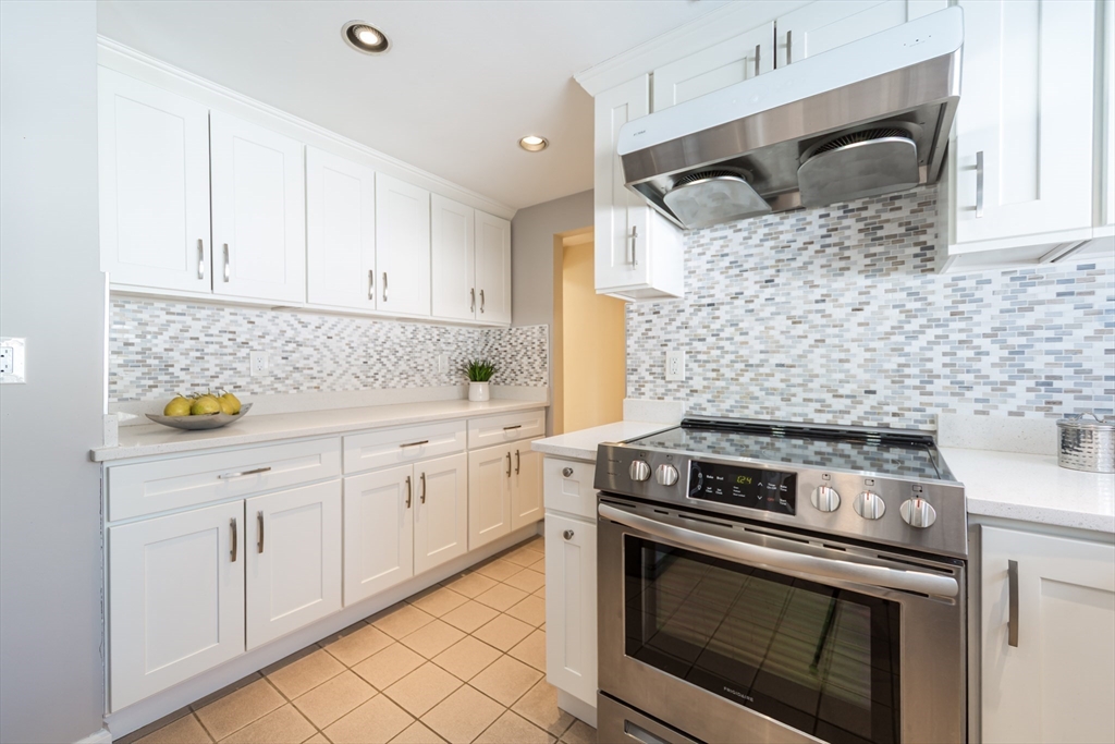 43 Charles Street Natick, MA 01760 - Photo 11 of 32