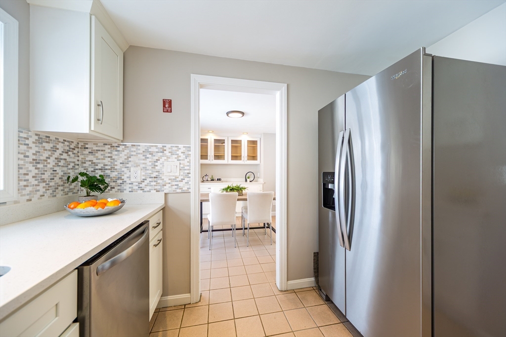 43 Charles Street Natick, MA 01760 - Photo 12 of 32