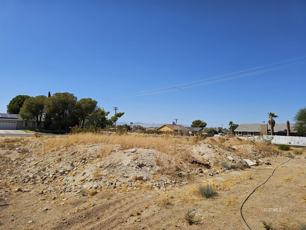 1304 Porter Street Ridgecrest, CA 93555 - Photo 15 of 17