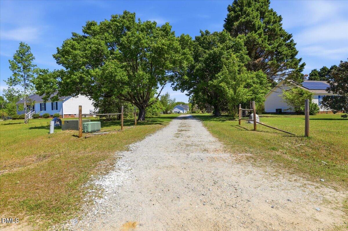 200 Amber Lane Willow Spring, NC 27592 - Photo 4 of 32 04-200 Amber Ln-4