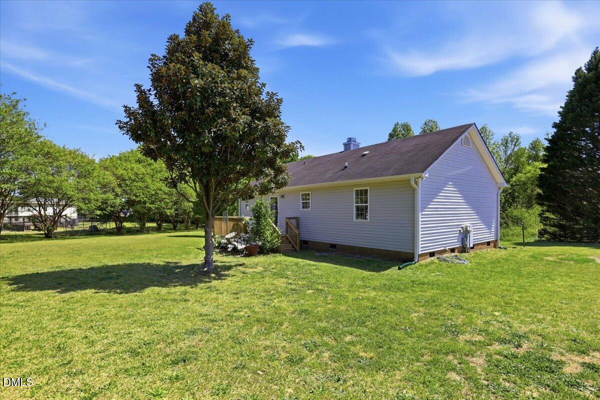 200 Amber Lane Willow Spring, NC 27592 - Photo 6 of 32 06-200 Amber Ln-6