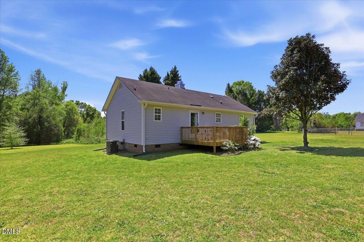 200 Amber Lane Willow Spring, NC 27592 - Photo 8 of 32 08-200 Amber Ln-8