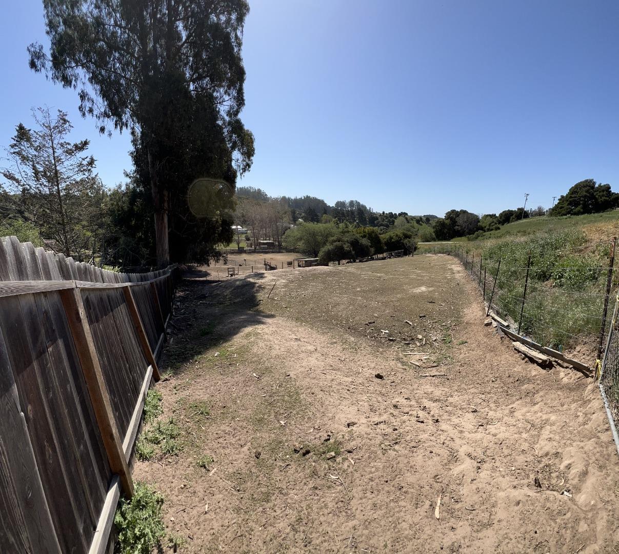 17877 Cross Road Salinas, CA 93907 - Photo 4 of 8 Gallery Image 4