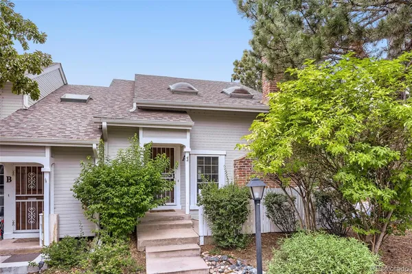 $420,000 | 2878 West Long Circle, Unit A, Littleton, CO 80120