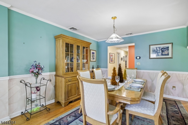 43 Misty Mountain Road Randolph, NJ 07869 - Photo 11 of 37