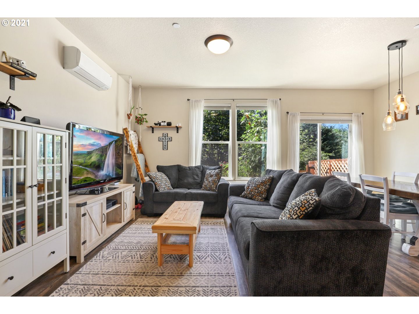 237 North 43rd Place Ridgefield, WA 98642 - Photo 5 of 32
