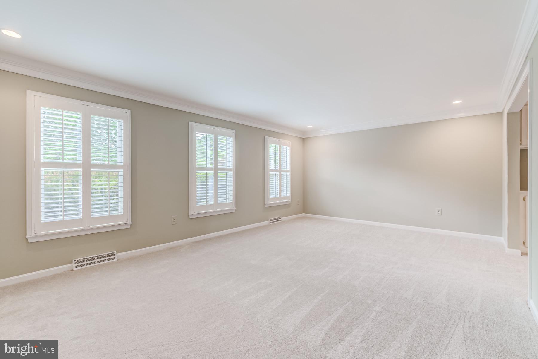 7593 Seabrook Lane Springfield, VA 22153 - Photo 15 of 57