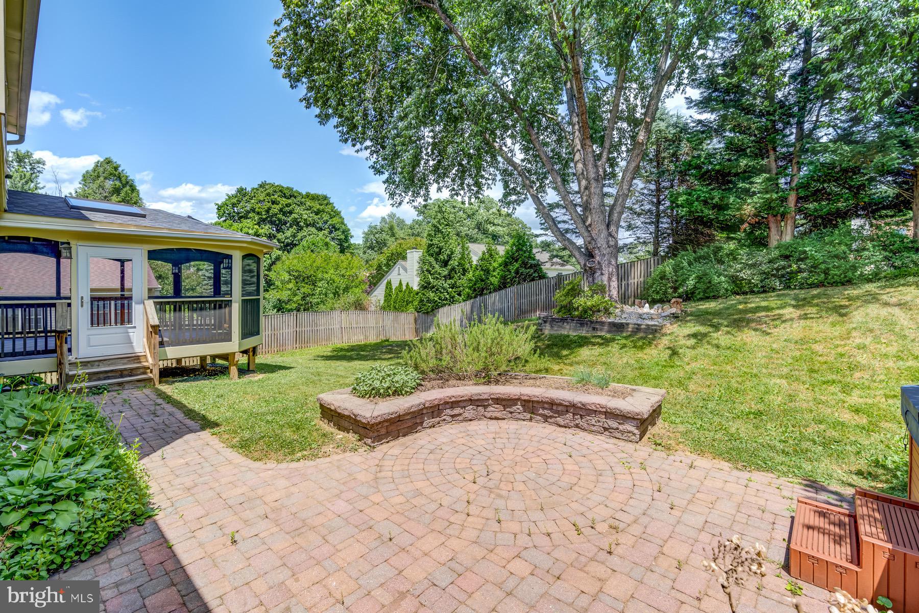 7593 Seabrook Lane Springfield, VA 22153 - Photo 30 of 57