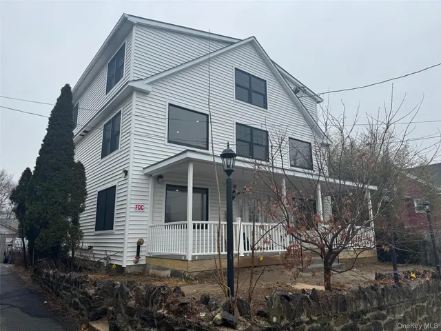 $3,150 | 544 Locust Avenue, Unit 1A, Port Chester, NY 10573