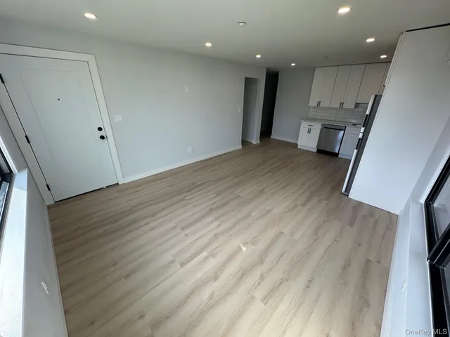 $3,150 | 544 Locust Avenue, Unit 1A, Port Chester, NY 10573